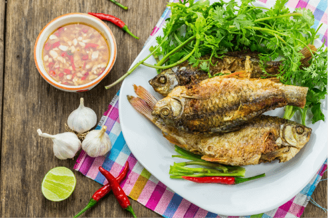 Fried Fish and thai dipping sauce 