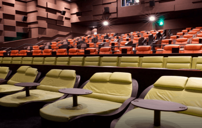 iPic Theatre |The Ultimate Guide of Things to Do in the Financial District NYC